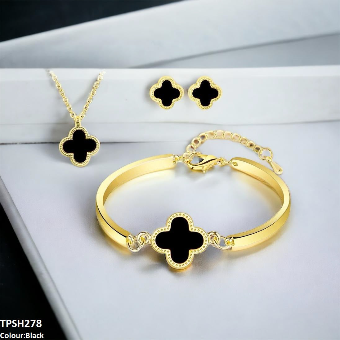 TPSH278 ZXS Painted Clover Pendant Set - CPSH