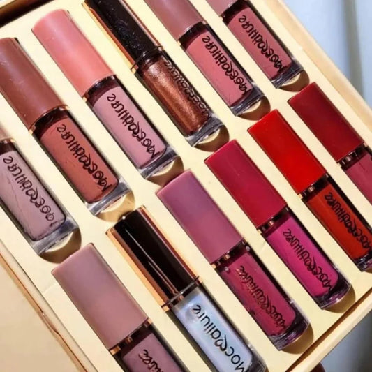 40 % Off Lip Gloss Set ( Pack of 12 ) .*  پارسل کول کر چک کرے اس کے بعد پیمنٹ ادا کرے
